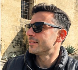 <em>Serkan Y.</em>